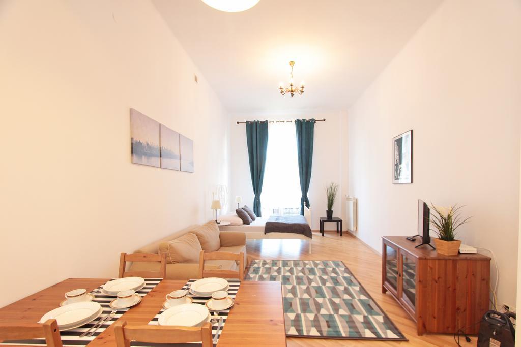 Warsaw City Apartments Esterno foto